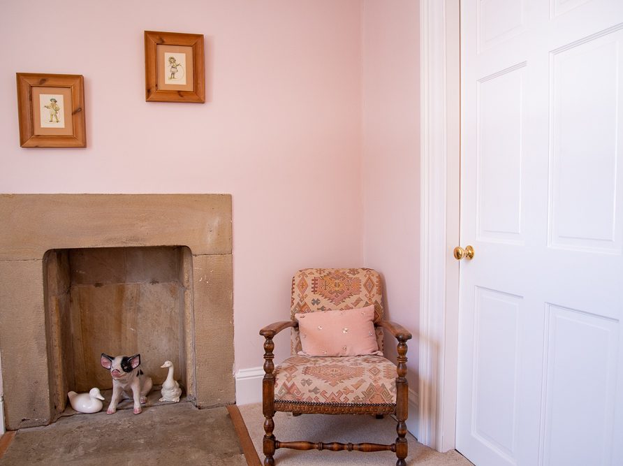 Romantic en suite bedroom in Rushop Hall farmhouse, the Peak District